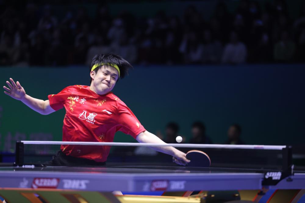 首尔外援后卫亚赞：能够限制住费利佩并不是我一个人的功劳